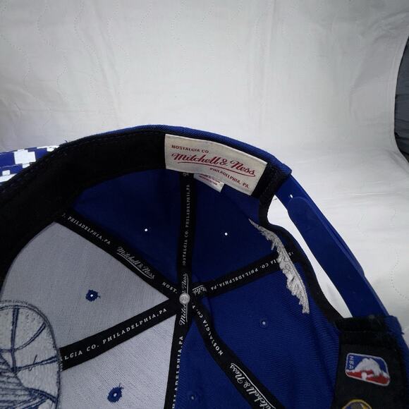 Golden State Warriors NBA - Mitchell & Ness Blue SnapBack Cap Hat One Size - Picture 8 of 9